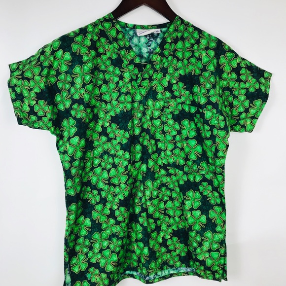 S.c.r.u.b.s. scrubs Top Clover St. Patrick Irish - Picture 6 of 7